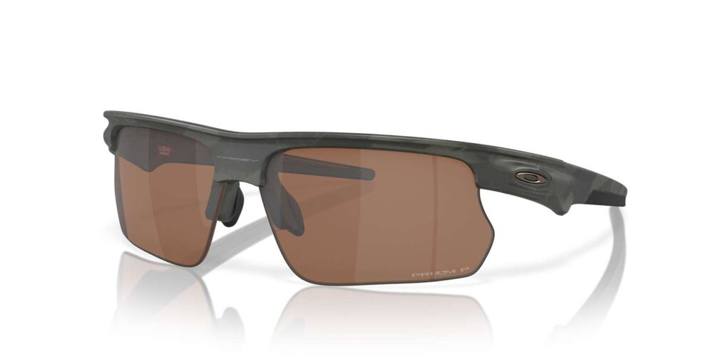 Oakley • OO-9400-940004 • 0OO9400 940004 P21 shad qt