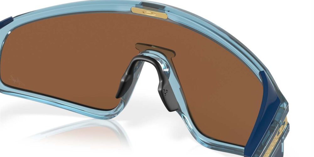 Oakley • OO-9404-940408 • 0OO9404 940408 P21 shad al4