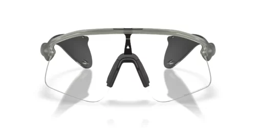 Oakley Stunt Devil S OO9518 Clear To Black Iridium Photochromic