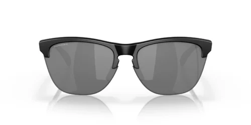 937453 - Matte Black frame / Prizm Black lenses