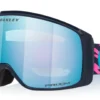 Oakley Flight Tracker M OO7105 Prizm Snow Sapphire Iridium - three-quarter view